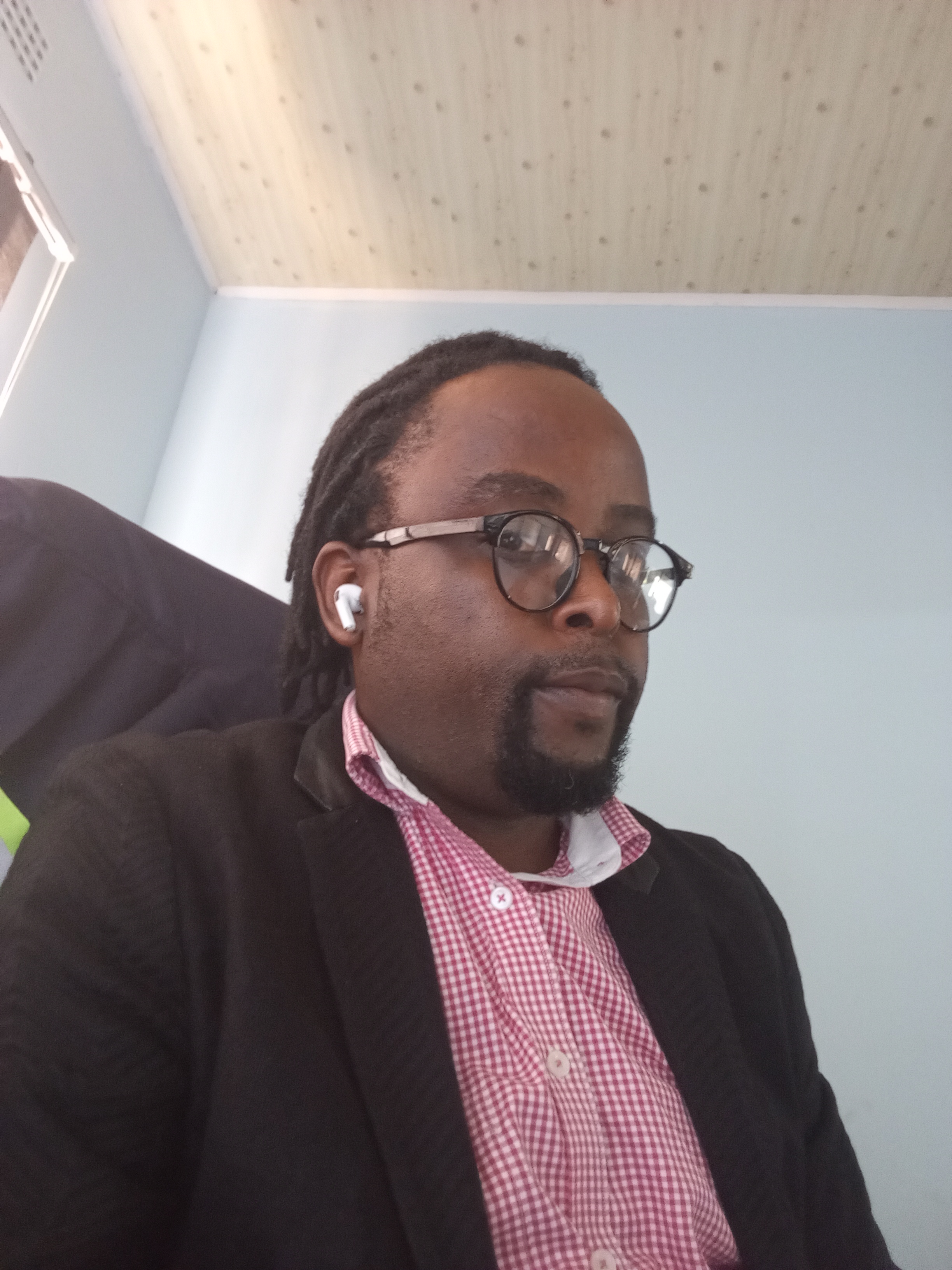 Edward Daka